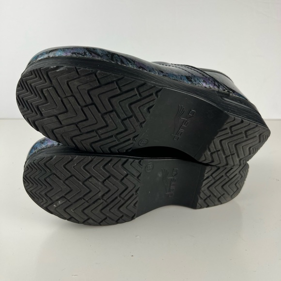 DANSKO Iridescent Silver Purple Bubbles Water Drop Professional Clogs SZ 38 - Picture 8 of 10